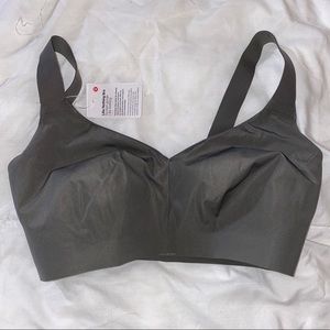 LULULEMON - Like Nothing Bra